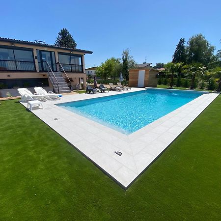 Studio Chez L'Habitant Avec Piscine Commune Grieges 외부 사진